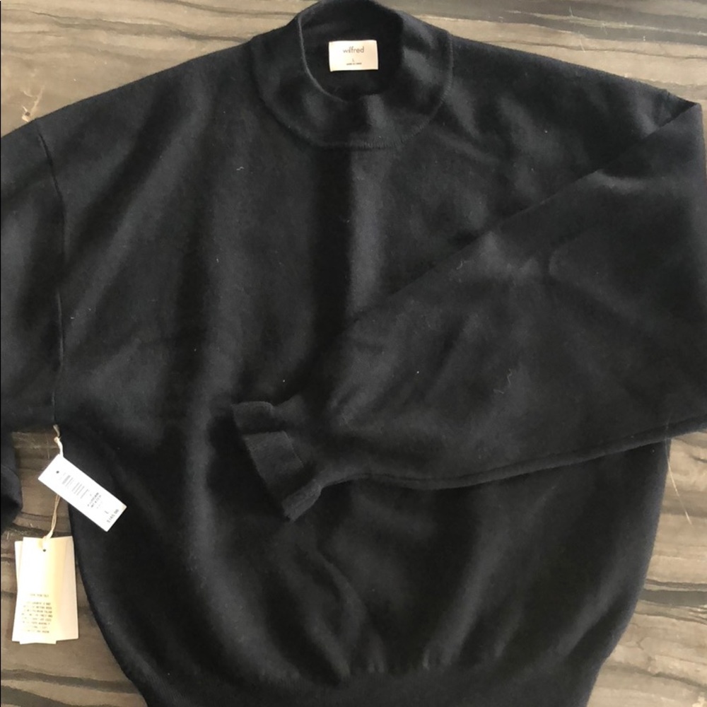 Wilfred Dourdan Sweater